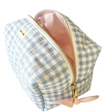 Wren Gingham Quilted Carry-All