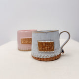 Handmade Pottery Mug – Gold Lustre NO1 Auntie