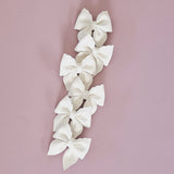 Sinead - Single Petite Middle Sister Bow Clips