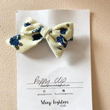 Poppy Bow Hair Clip - White/Blue flowers